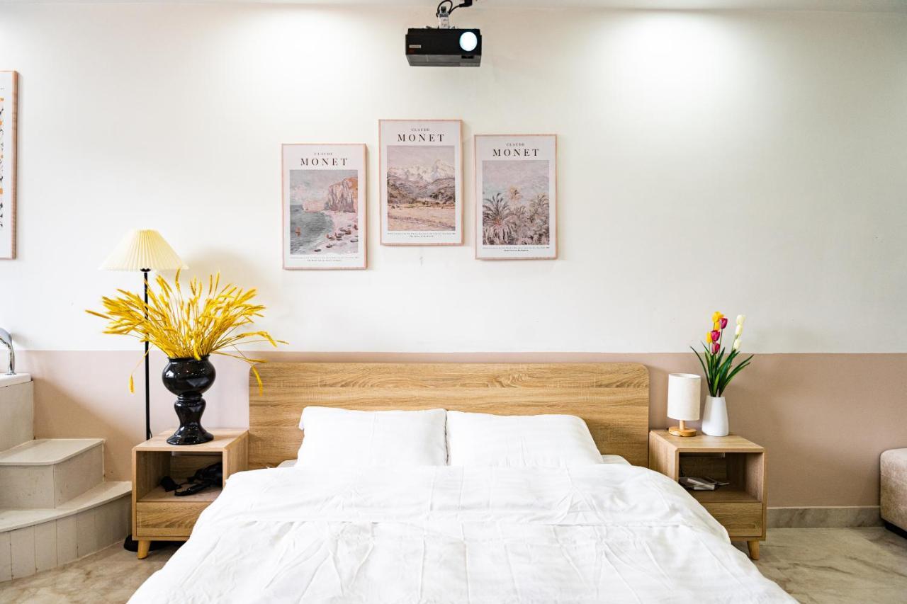 Aimeehouse - Pham Hong Thai * Hanoi